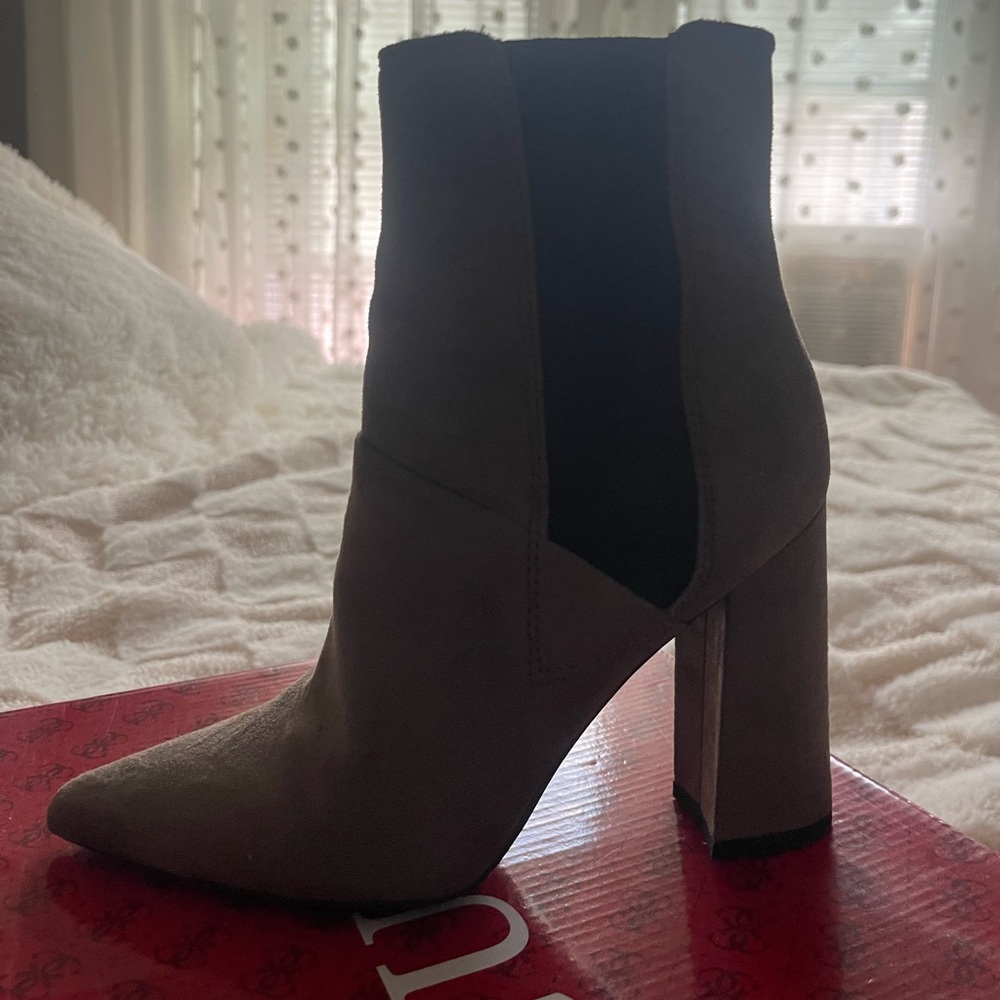 Guess suede boots with heels